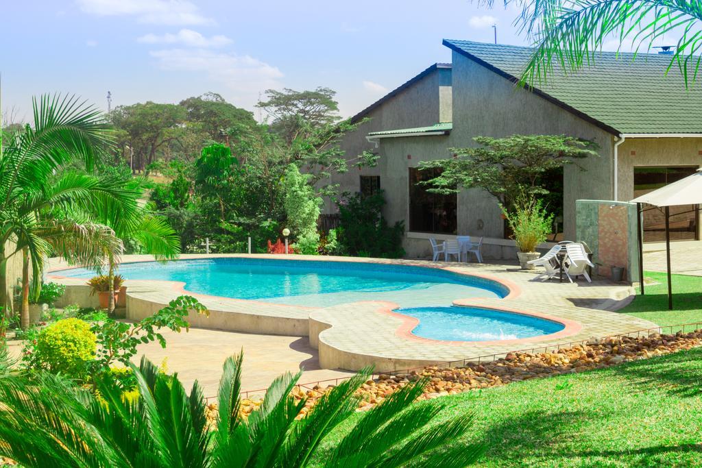 Icon Hotel Chingola Exterior photo
